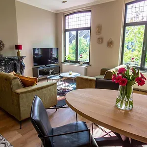  Appartement En 105 Nederland